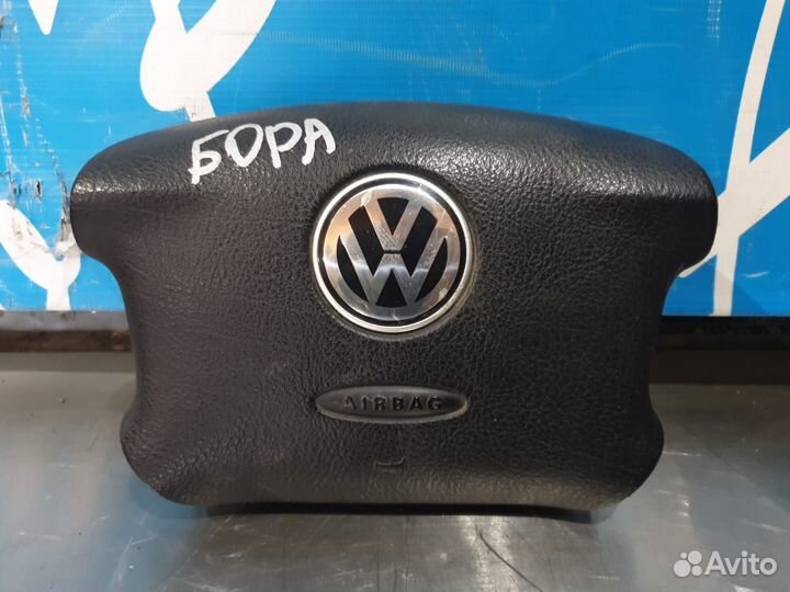 Подушка безопасности водителя Фольксваген Бора