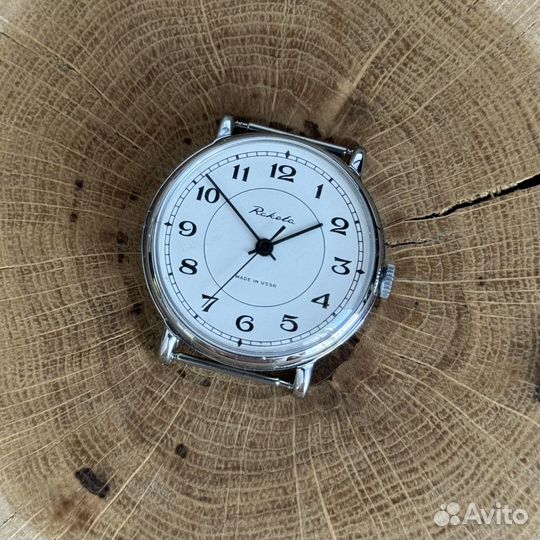 Ракета - советские наручные мужские часы СССР