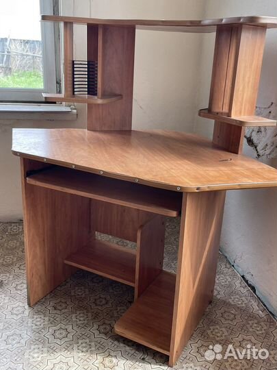 Компьютерный стол бу