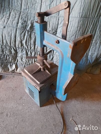 Подставка под автомобиль,Вулканизатор проф