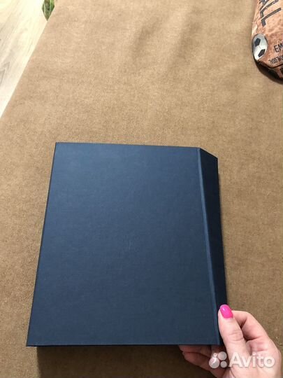 Коробка подарочная