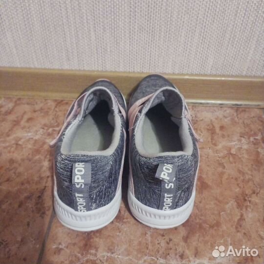 Слипоны / кроссовки женские