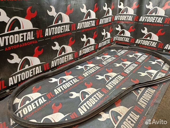 Уплотнительная резинка Opel Astra H