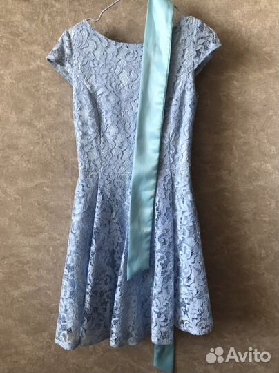 Нарядное платье