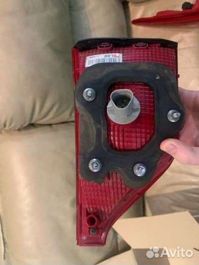 Киа спортейдж 4, заданяя правая фара стоп сигналов