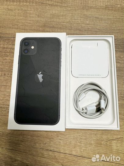 iPhone 11, 128 ГБ