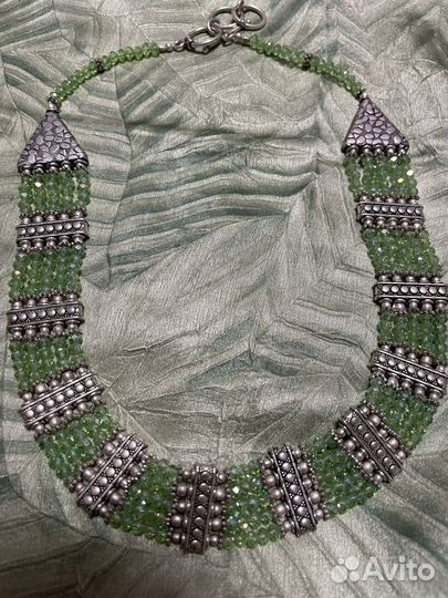 Бусы колье ожерелье