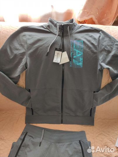 Emporio Armani спортивный костюм ориг 48