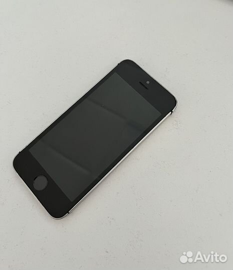 iPhone 5S, 16 ГБ