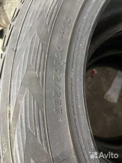 Yokohama IceGuard Stud IG65 285/50 R20