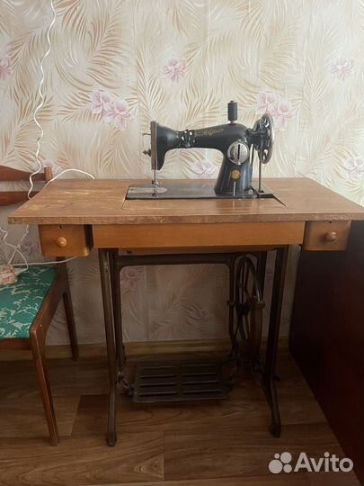 Швейная машинка подольск СССР