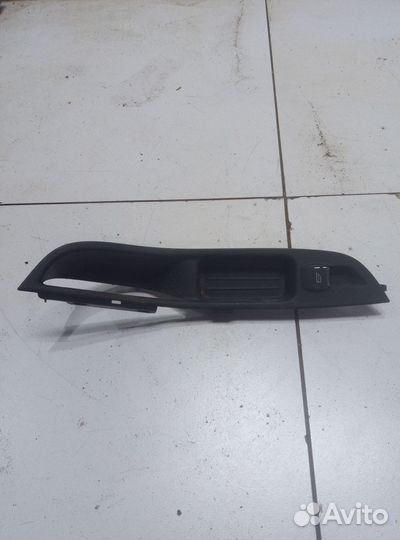 Ford Focus (II) II кнопка стеклоподъемника