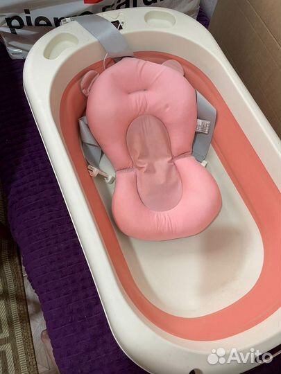 Детская ванночка для купания с подставкой
