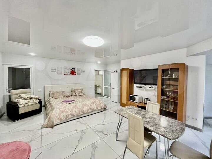 2-к. квартира, 85 м², 1/2 эт.