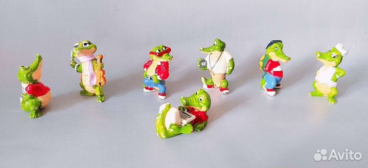 Игрушки из киндера 90х