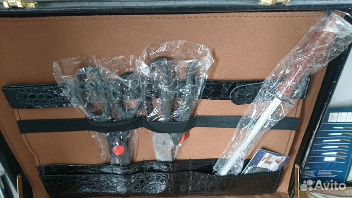 Набор ножей и кухонных принадлежностеей Royal