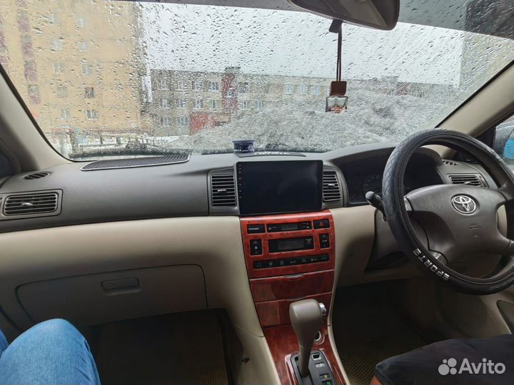 Toyota Corolla 1.5 AT, 2003, 250 000 км