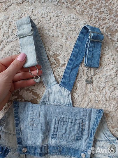 Джинсовый комбинезон для девочки