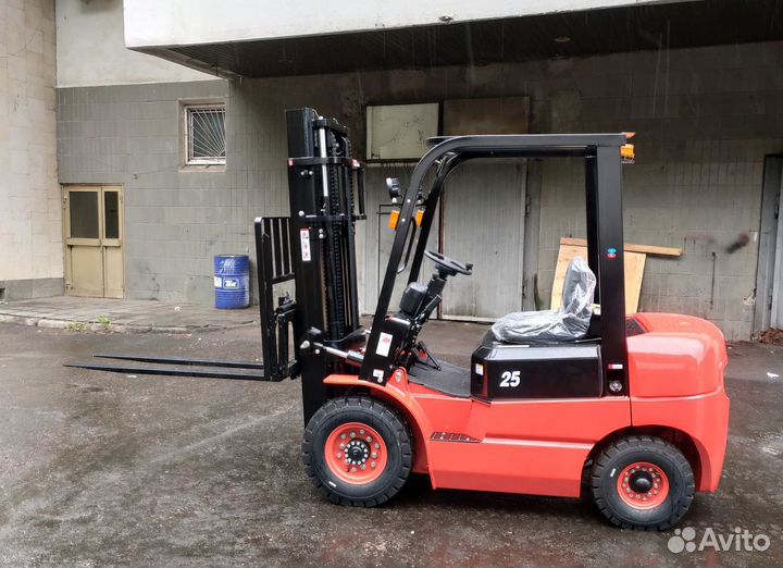 Вилочный погрузчик Reddot CPCD25T3, 2024