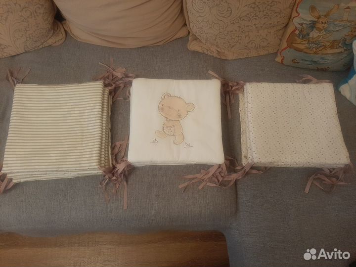 Бортики на детскую кроватку