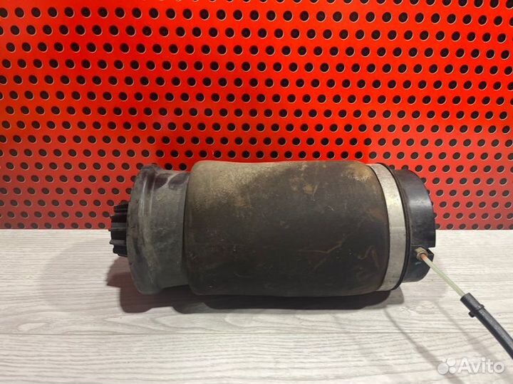 Пневмоподушка задняя Mercedes-Benz Gle W292 2018