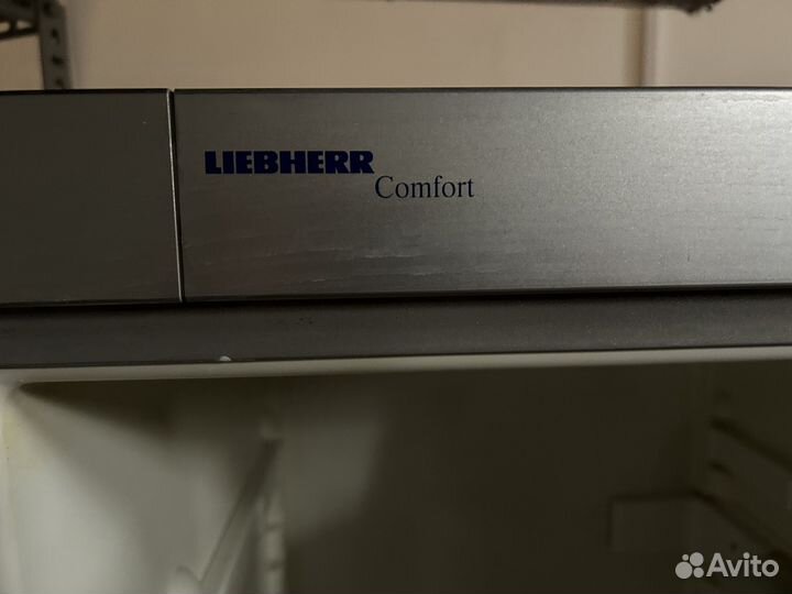 Холодильник liebherr
