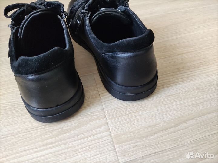 Полуботинки демисезонные 42р