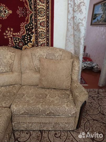 Угловой диван