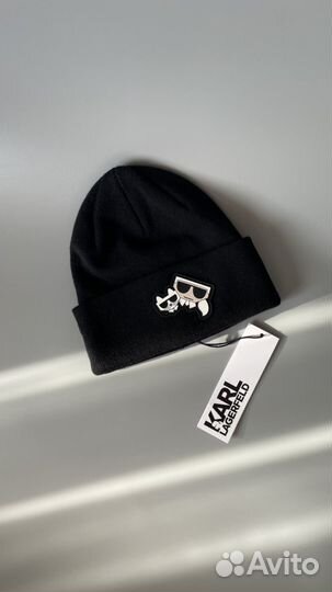 Шапка Karl lagerfeld