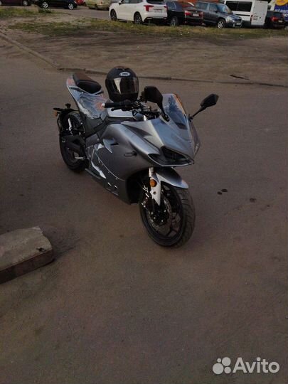 Электромотоцикл Ducati Panigale