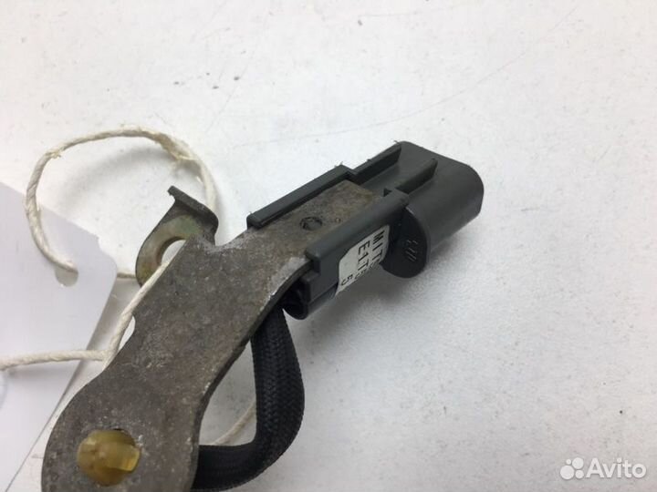 Датчик детонации Mitsubishi Outlander CU5W 4G69