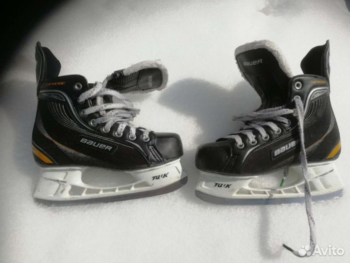 Хоккейные коньки bauer