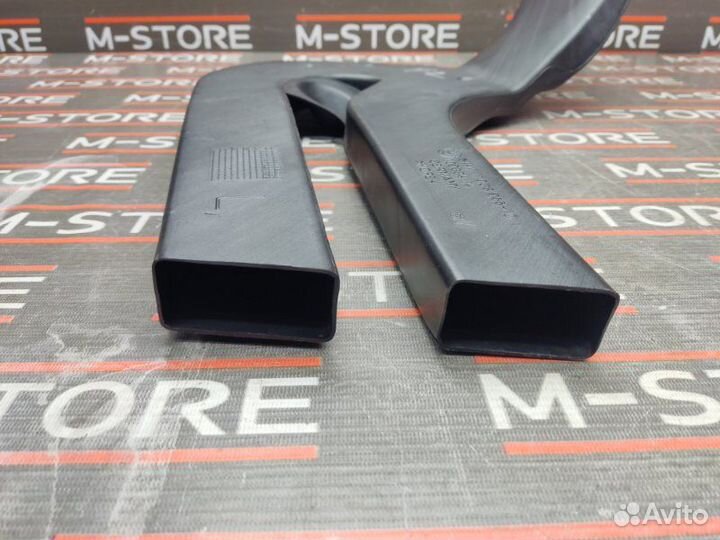 Воздуховод печки передний левый Bmw 5-Series E60