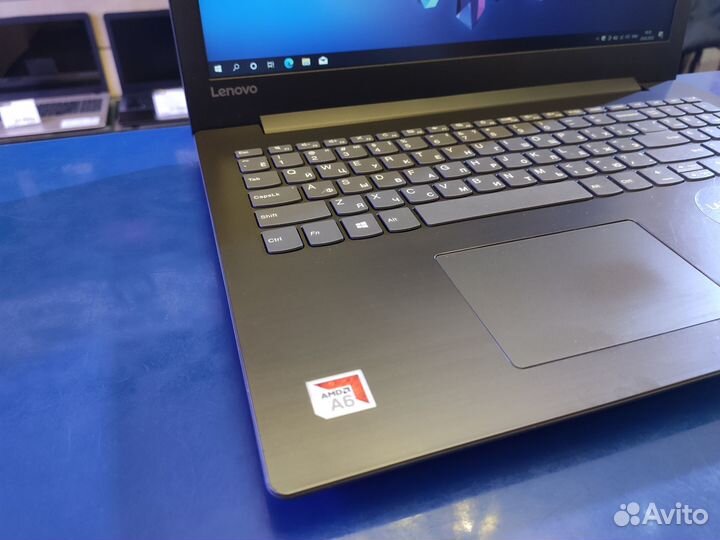 Ноутбук Lenovo 15.6