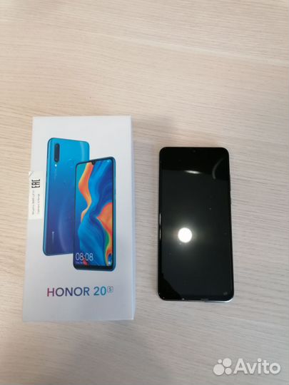 HONOR 20s, 6/128 ГБ