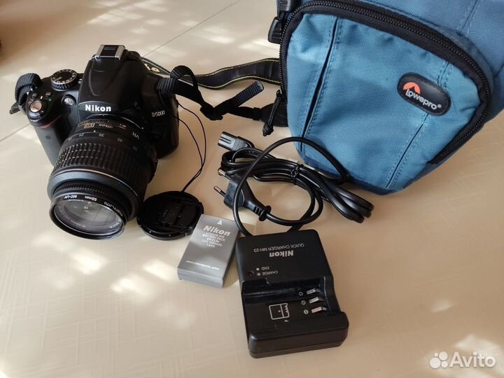 Продам фотоаппарат Nikon D5000