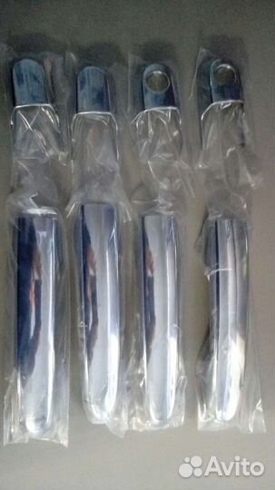 Накладки на дверные ручки