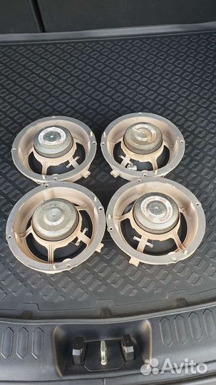 Штатные колонки kia Sportage