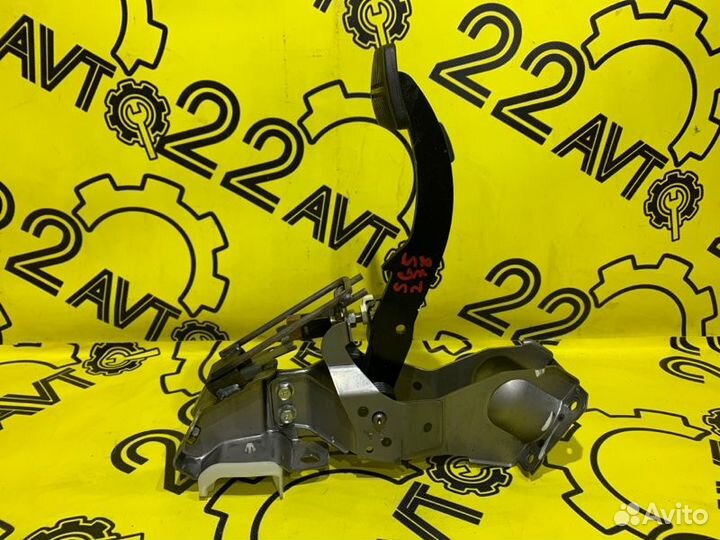 Педаль тормоза Subaru Forester SG5 EJ203 2006