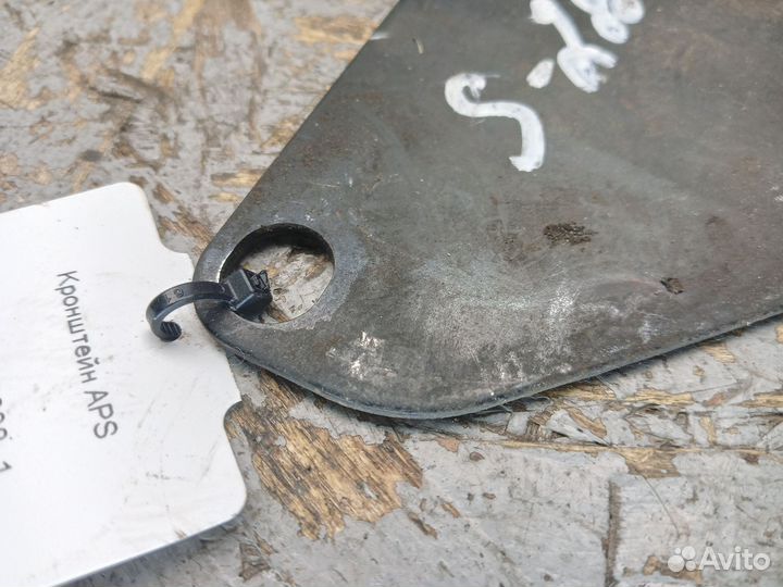 Кронштейн APS scania R440