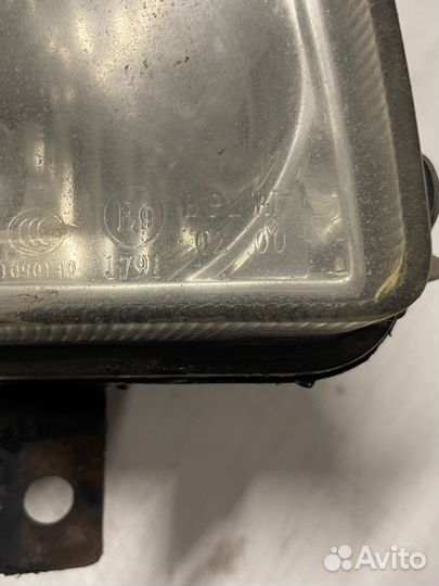 Фара противотуманная правая Geely Emgrand EC7