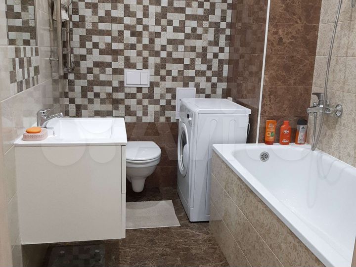 1-к. квартира, 44 м², 2/10 эт.