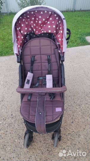 Прогулочная коляска