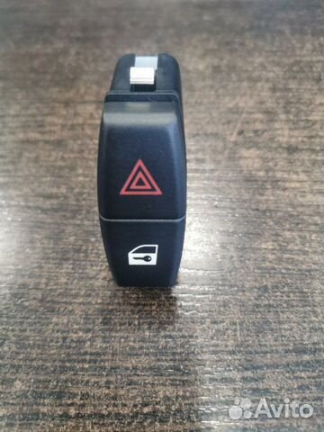 Кнопка аварийной сигнализации Bmw X5 E70 3.0