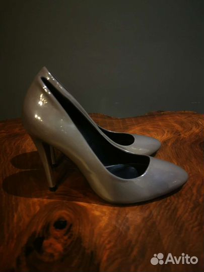 Туфли Zara Trafaluc серые 39 размер