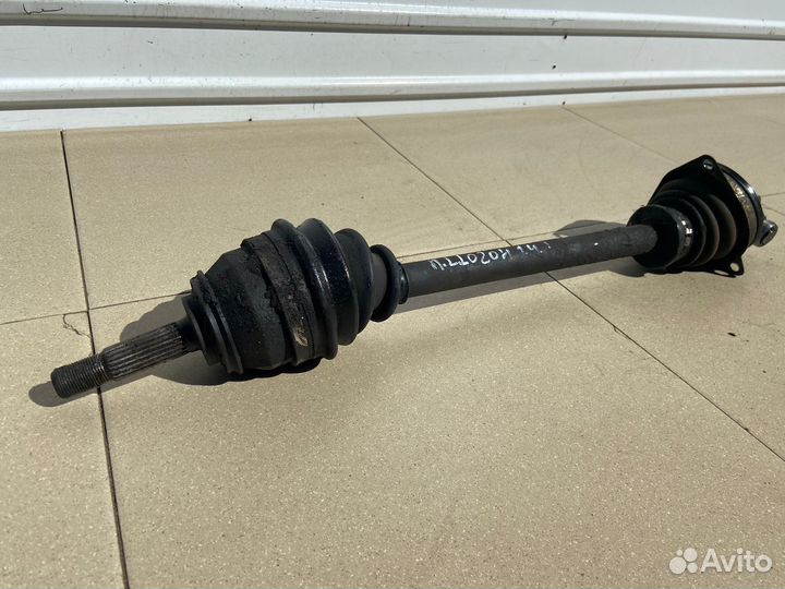 Привод передний левый Renault Logan