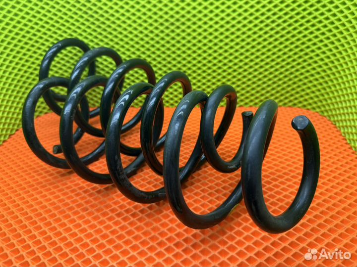 Пружины задние Renault duster1 передний привод