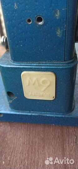 Швейная машинка 