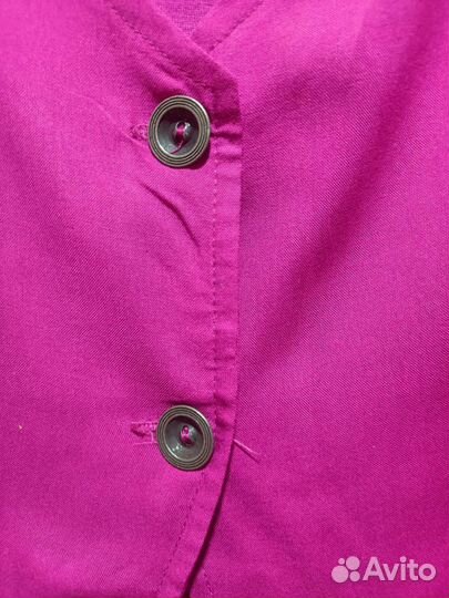 Женские вещи больших и средних размеров