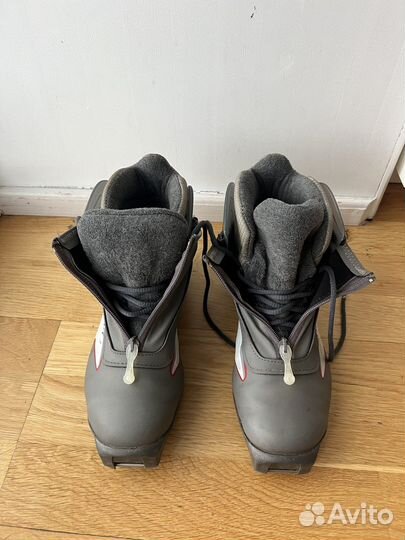 Лыжные ботинки salomon классические